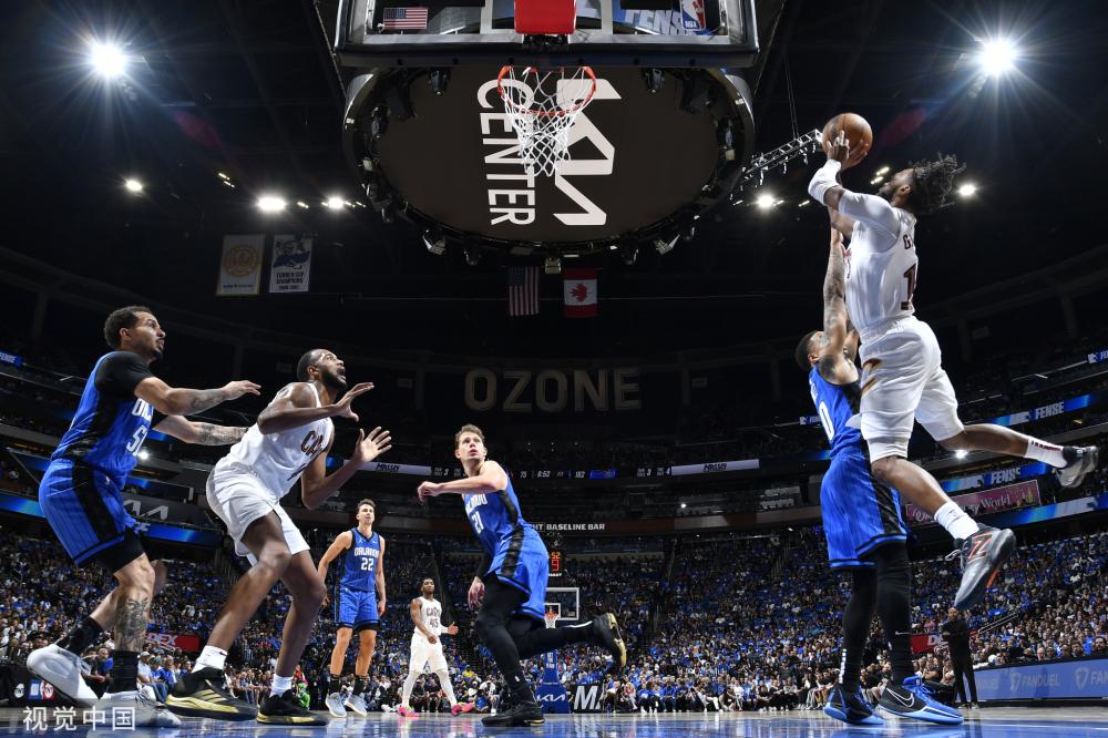 中占得先机 中占得先机